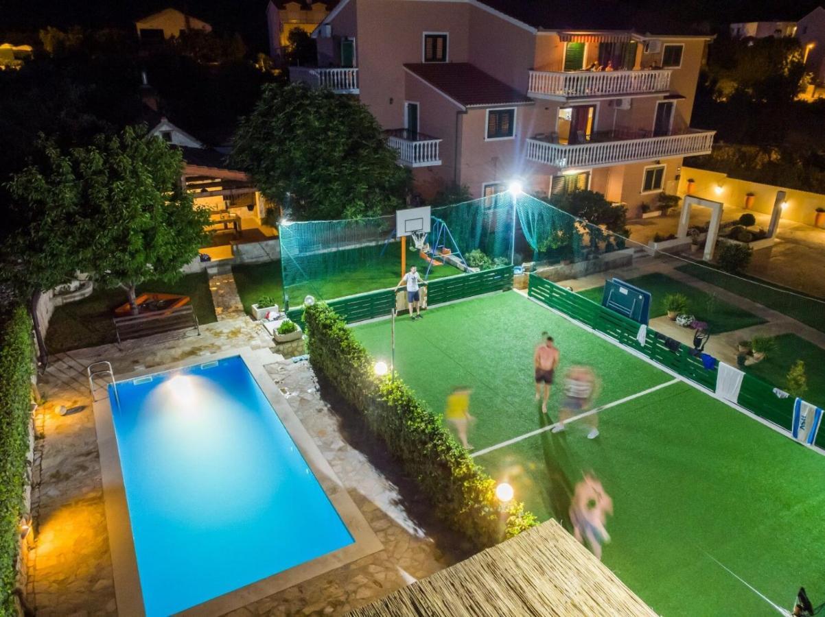 Apartments Mirko Seget Vranjica Luaran gambar