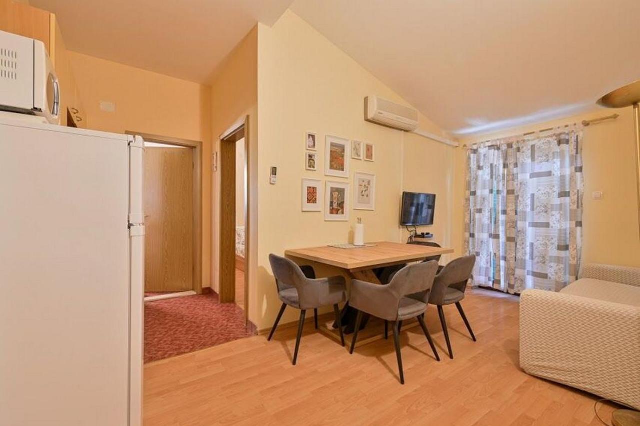 Apartments Mirko Seget Vranjica Luaran gambar