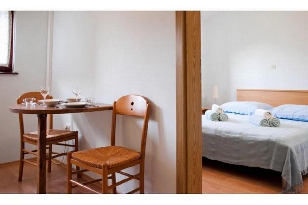 Apartments Mirko Seget Vranjica Luaran gambar