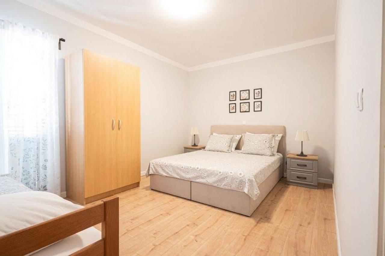 Apartments Mirko Seget Vranjica Luaran gambar
